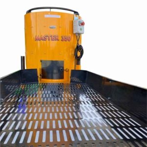 Masa de sortare a decojitorului Kadioglu Master350S, vedere de aproape