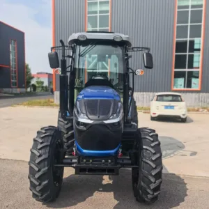 Tractor Lansu LSB1004, vedere din față