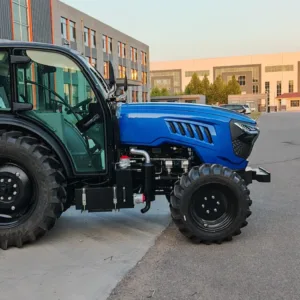 Tractor Lansu M100, vedere laterală dreapta